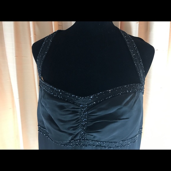 Black cocktail dress with diamanté accent - Picture 3 of 8